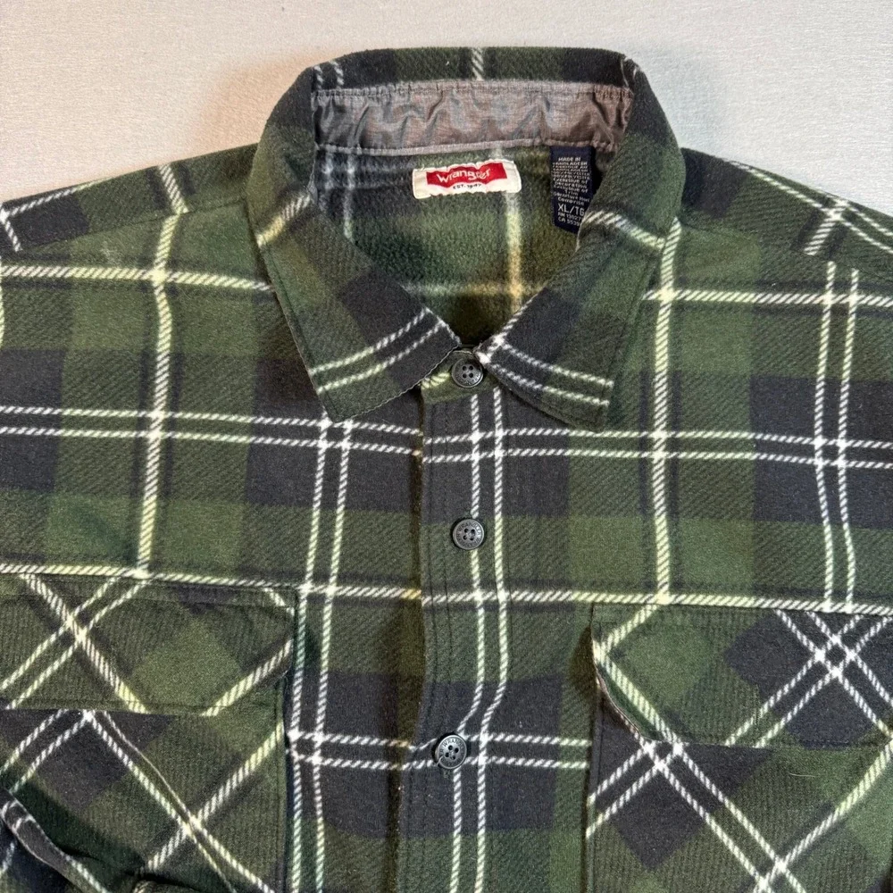 Wrangler Flannel Shirt Mens XL Green Plaid‎ Fleece Lined Shacket Button Up